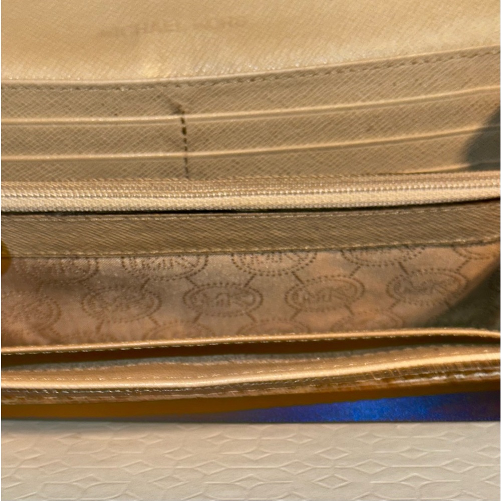 2 For 1 Michael Kors Python Bag And Matching Wall… - image 8